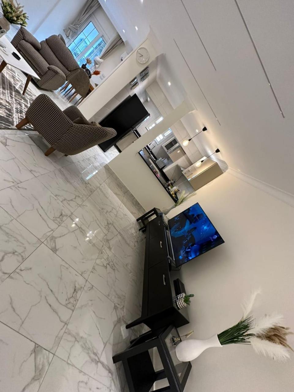 الترا لوكس بالمهندسين Apartment