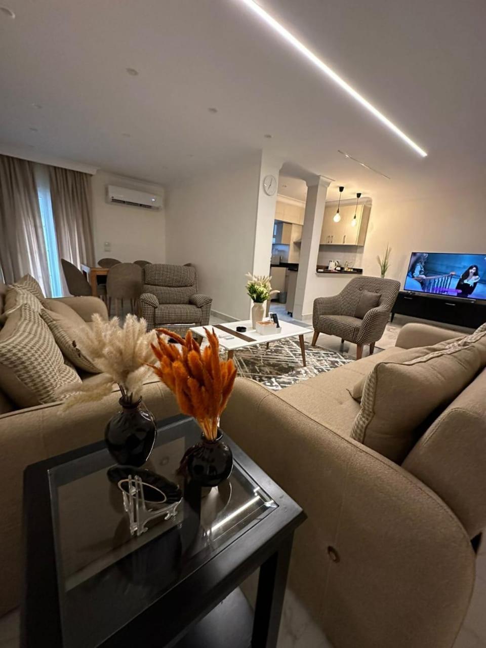 Apartment الترا لوكس بالمهندسين Cairo